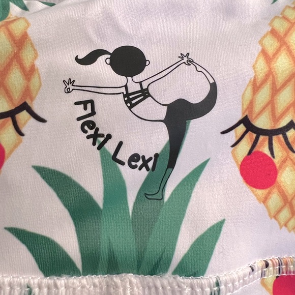 Flexi Lexi Pineapple Flexi Yoga Pants Medium - Picture 3 of 4